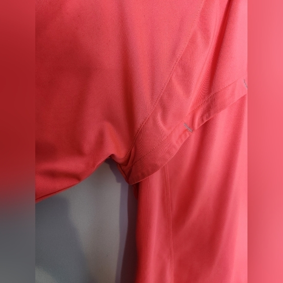 Champion Neon Pink Activewear Size Medium - Picture 6 of 8